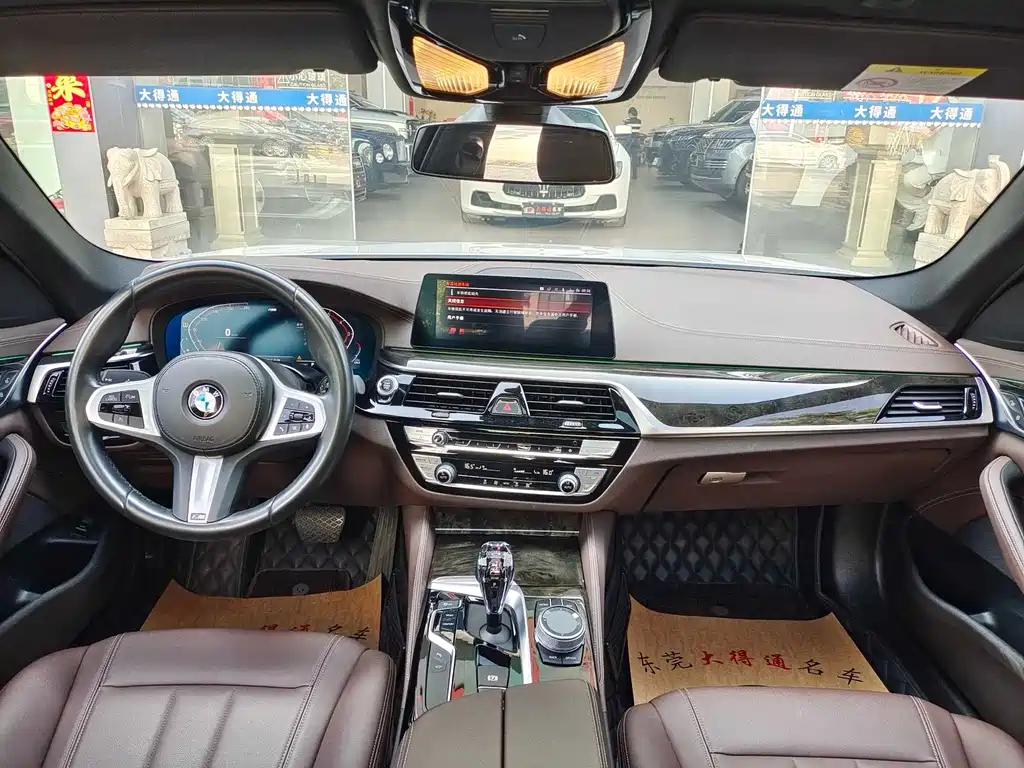 BMW BMW 5 Series 2020 525Li M Sport Package 2020 - thumbnail 4