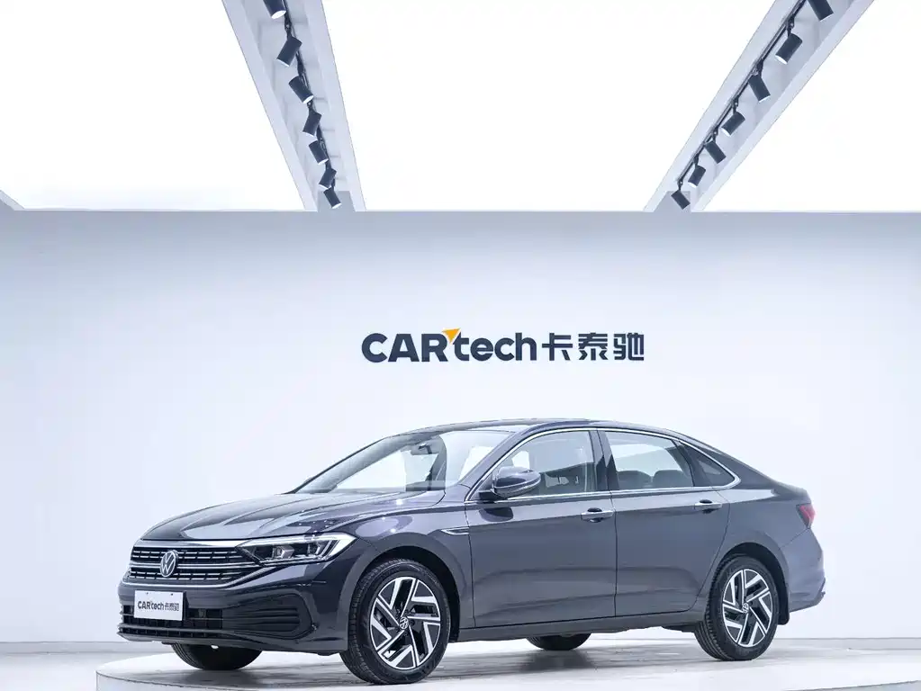 Volkswagen Volkswagen Sagitar 2025 Model Year Facelift 3 300TSI DSG Over Edition 2025