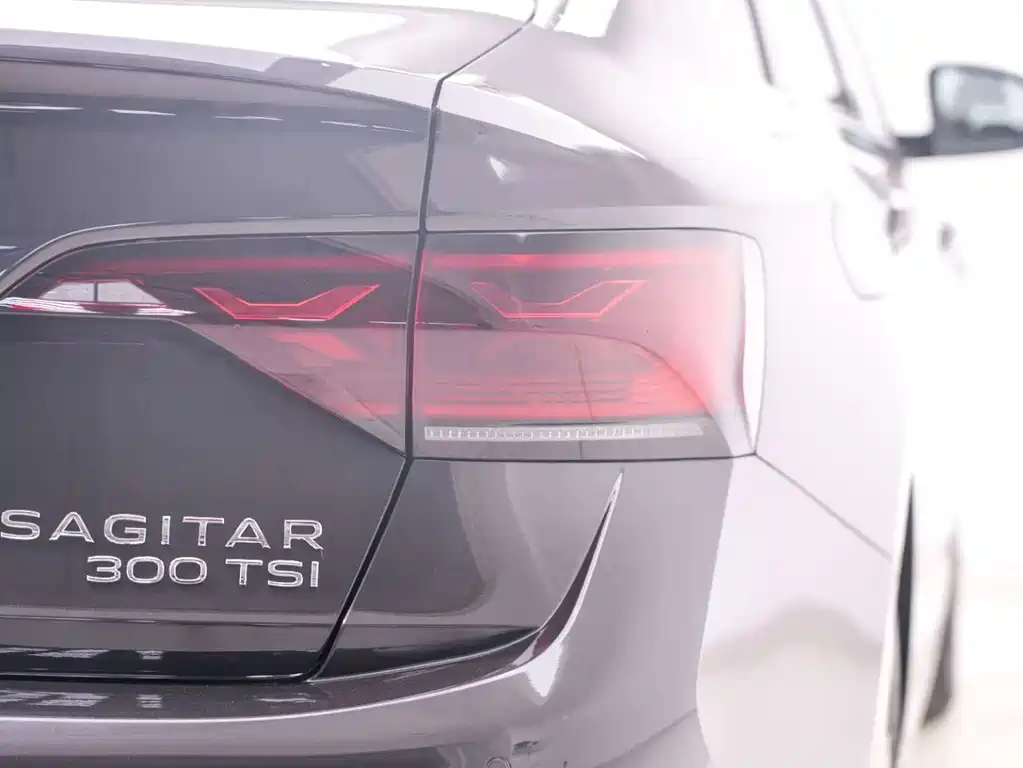 Volkswagen Volkswagen Sagitar 2025 Model Year Facelift 3 300TSI DSG Over Edition 2025 - thumbnail 14