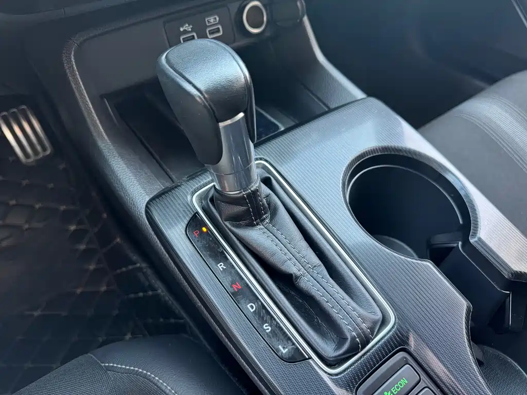 Honda Honda Civic 2022 240TURBO CVT Sport Edition 2022 - thumbnail 23