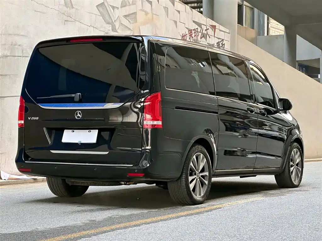 Mercedes-Benz Mercedes-Benz V-Class 2020 V 260 L Edition 2021 - thumbnail 5