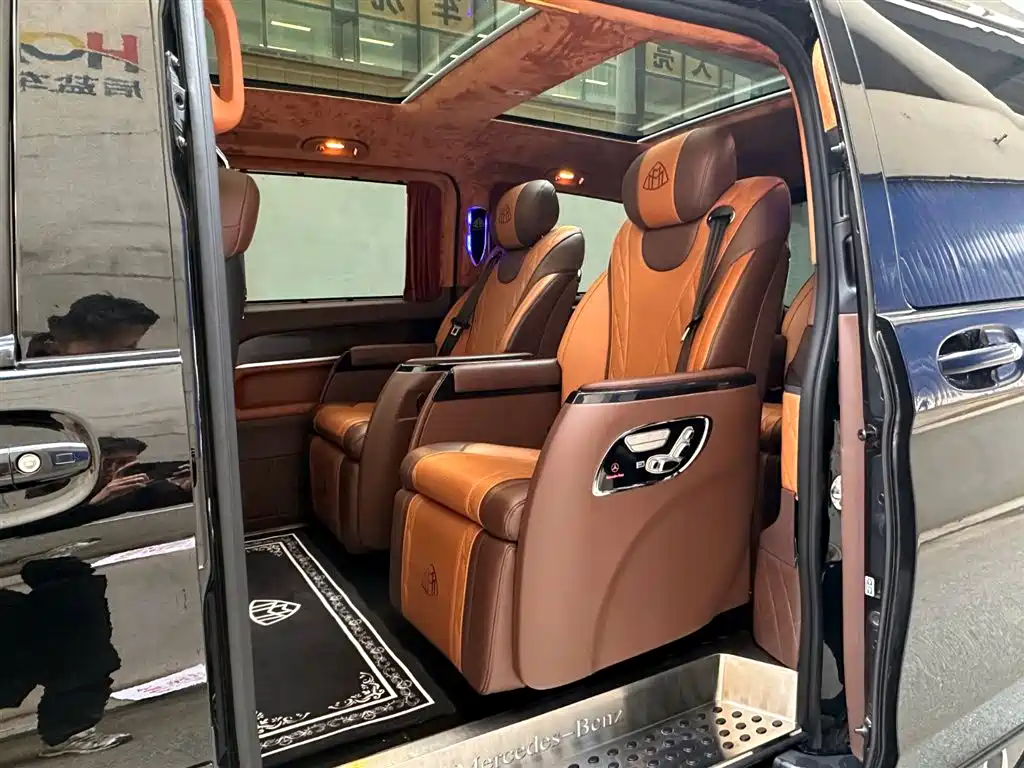 Mercedes-Benz Mercedes-Benz V-Class 2020 V 260 L Edition 2021 - thumbnail 10