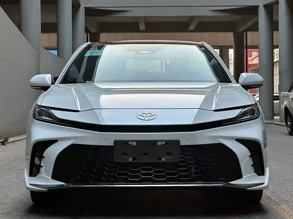 Toyota Toyota Camry 2024 Hybrid 2.0HXS Sport Plus Edition 2024 - thumbnail 2