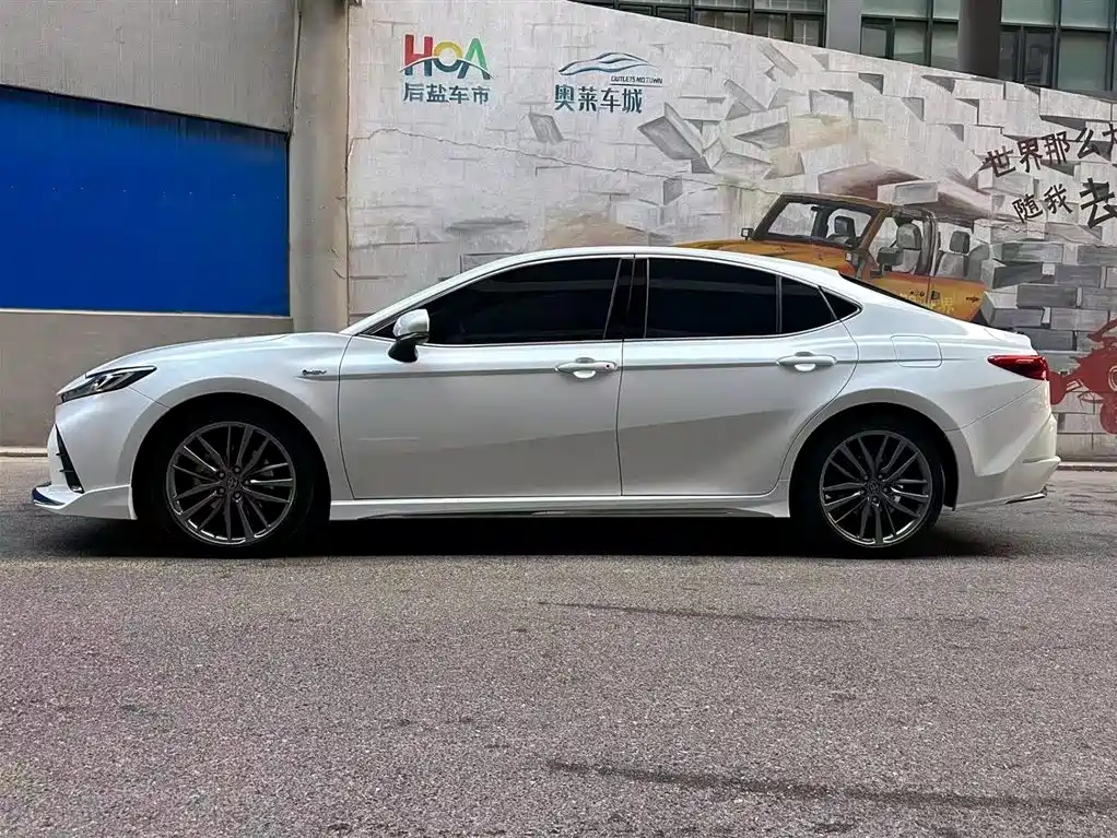 Toyota Toyota Camry 2024 Hybrid 2.0HXS Sport Plus Edition 2024 - thumbnail 3