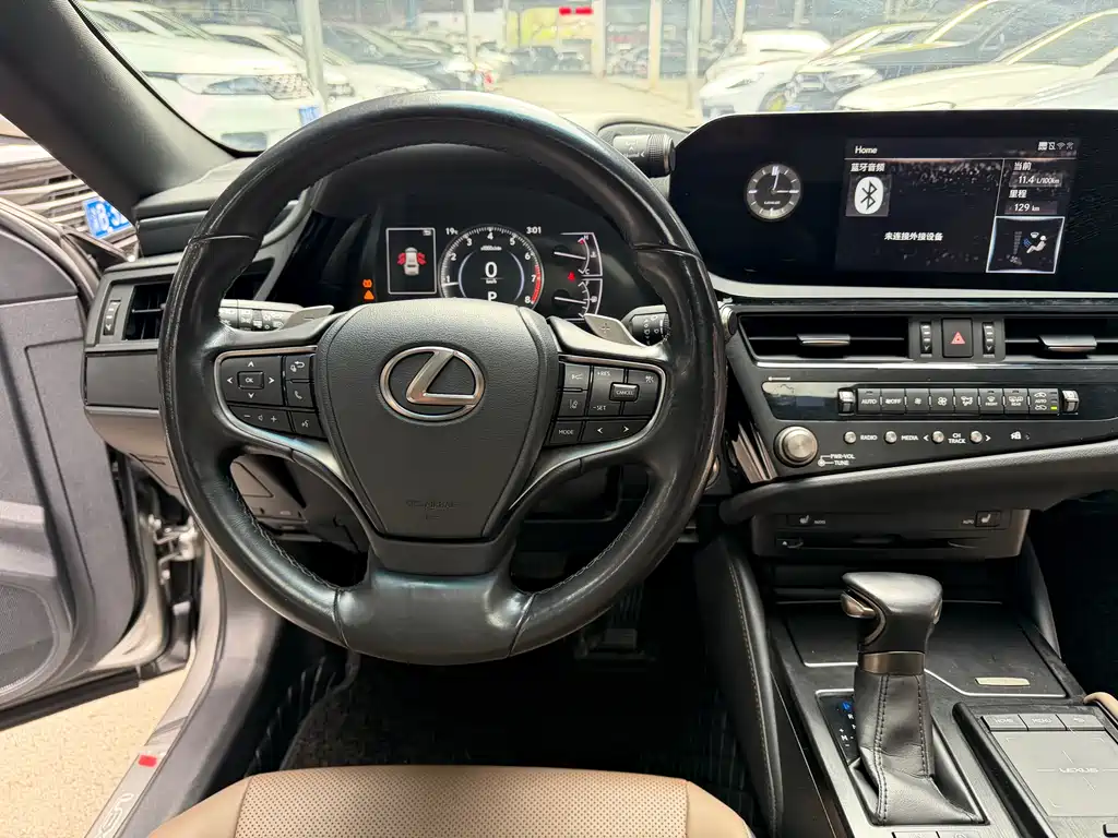 Lexus Lexus ES 2021 200 Premium Edition 2022 - thumbnail 16
