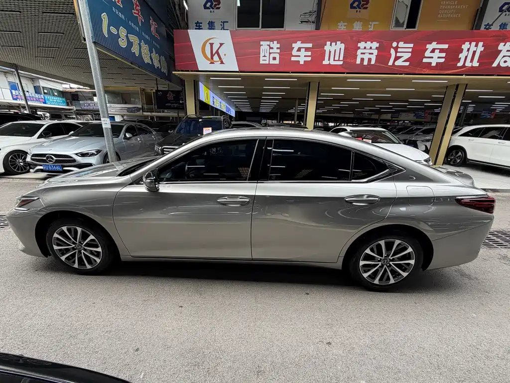 Lexus Lexus ES 2021 200 Premium Edition 2022 - thumbnail 30