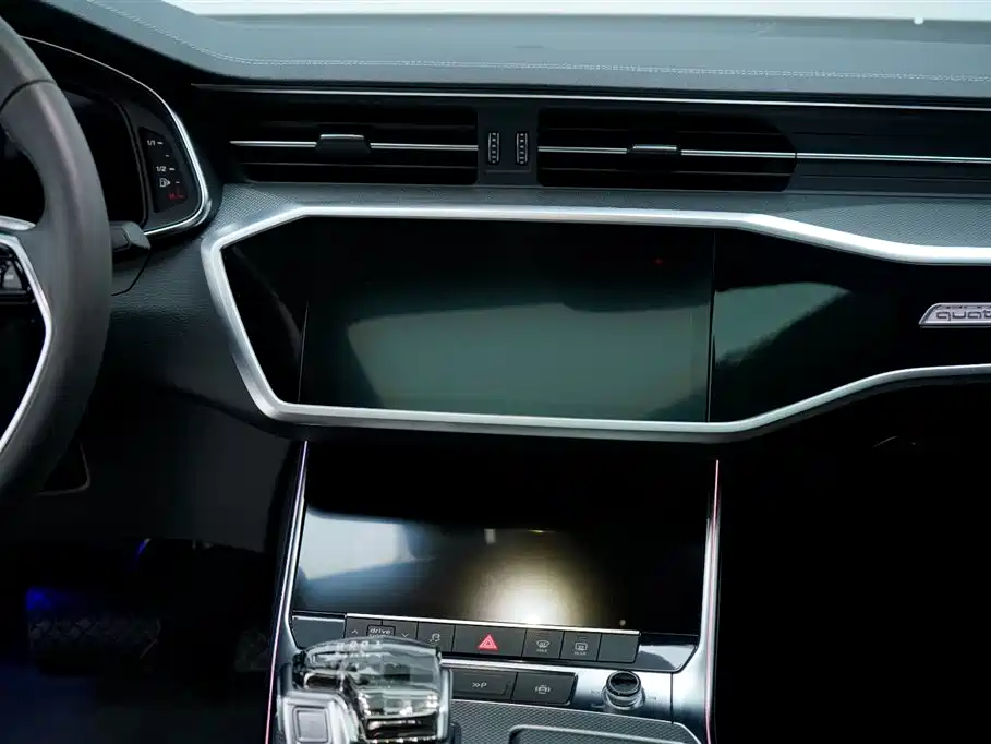 Audi Audi A7L 2024 45TFSI quattro S-line Vision Crystal Package 2023 - thumbnail 3