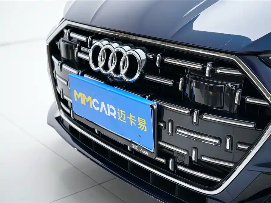 Audi Audi A7L 2024 45TFSI quattro S-line Vision Crystal Package 2023 - thumbnail 4