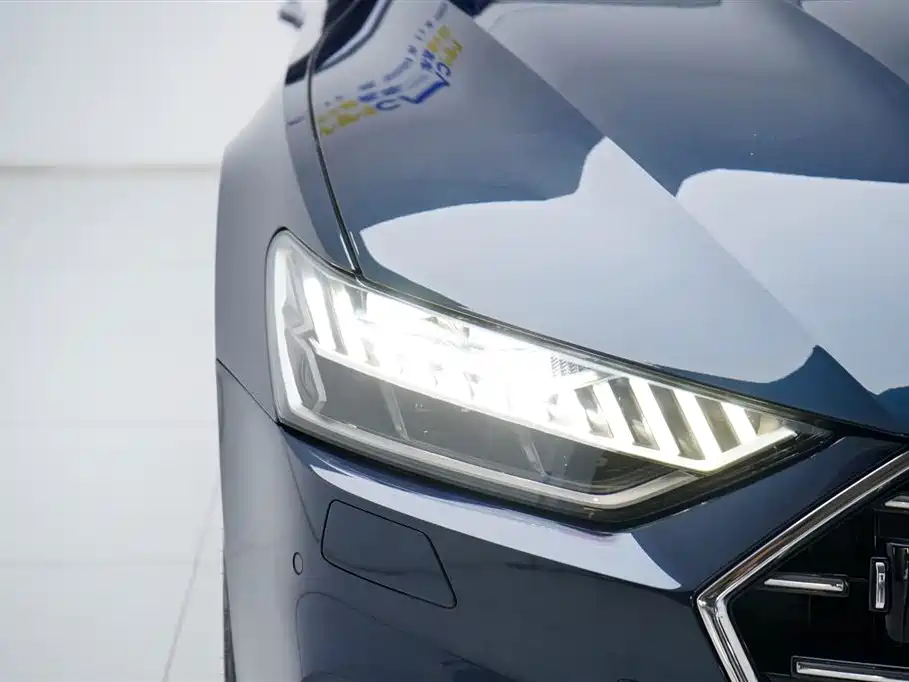 Audi Audi A7L 2024 45TFSI quattro S-line Vision Crystal Package 2023 - thumbnail 6