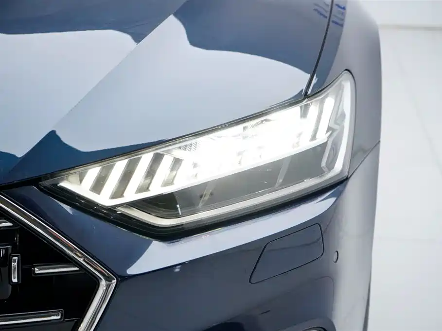 Audi Audi A7L 2024 45TFSI quattro S-line Vision Crystal Package 2023 - thumbnail 7