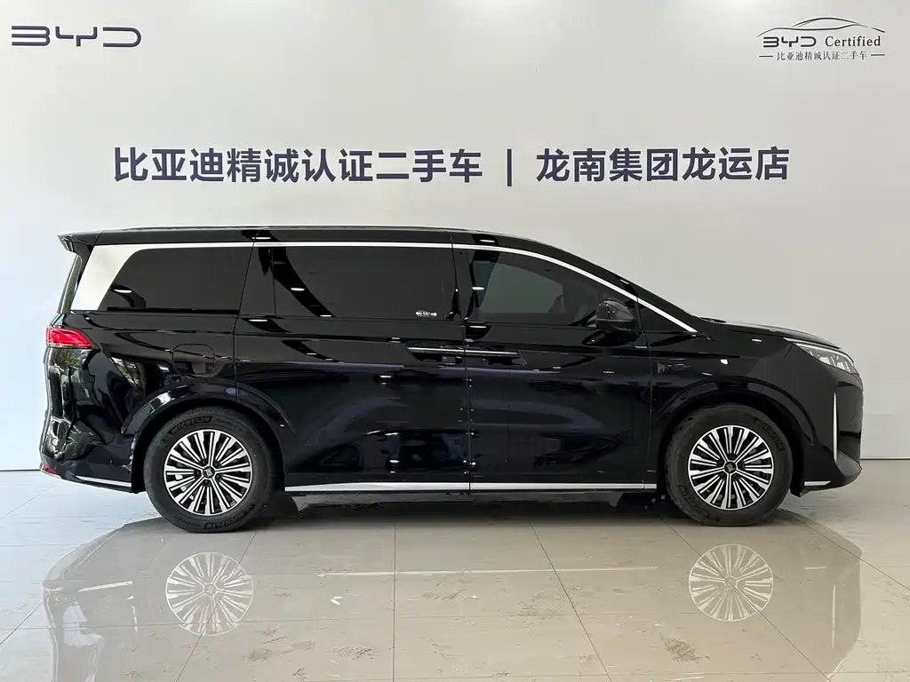 BYD BYD Xia 2025 DM-i 1.5T 180km Premium Model 2025 - thumbnail 10