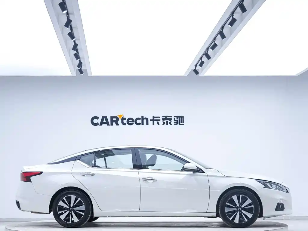 Nissan Nissan Altima 2021 2.0L XL Upper AD1 Intelligent Navigation Edition 2022 - thumbnail 9