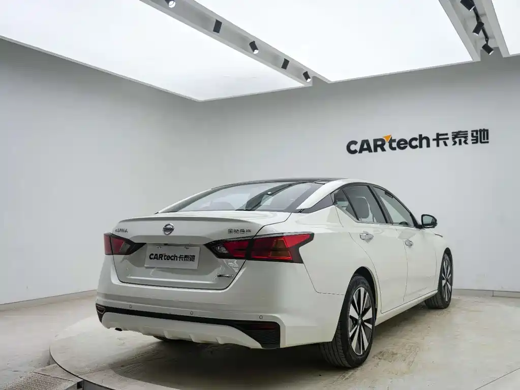 Nissan Nissan Altima 2021 2.0L XL Upper AD1 Intelligent Navigation Edition 2022 - thumbnail 17
