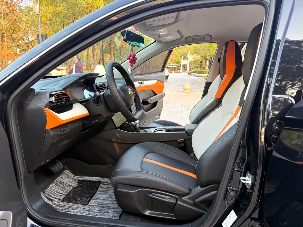 Dongfeng Fengshen Yi Xuan 2023 Mahle Edition 1.5L Automatic Chasing Wind Version 2023 - thumbnail 12