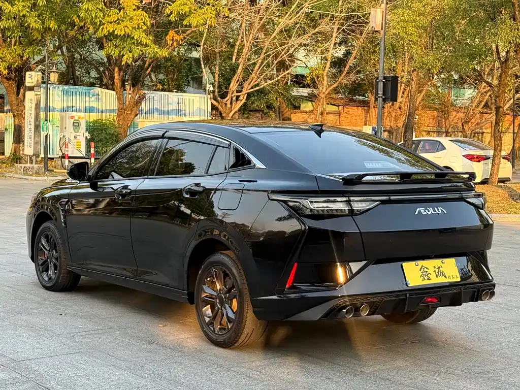 Dongfeng Fengshen Yi Xuan 2023 Mahle Edition 1.5L Automatic Chasing Wind Version 2023 - thumbnail 15