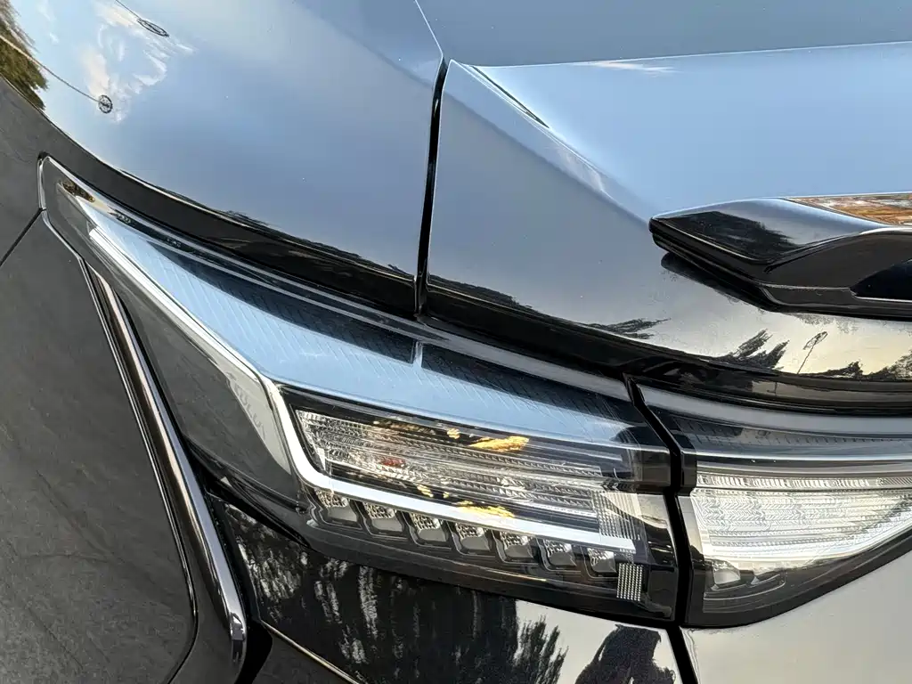 Dongfeng Fengshen Yi Xuan 2023 Mahle Edition 1.5L Automatic Chasing Wind Version 2023 - thumbnail 18
