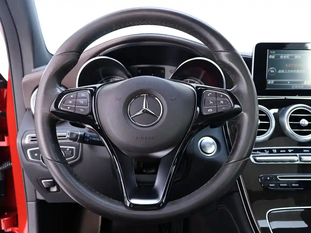 Mercedes-Benz Mercedes-Benz GLC 2016 GLC 260 4MATIC Sport Edition 2016 - thumbnail 16