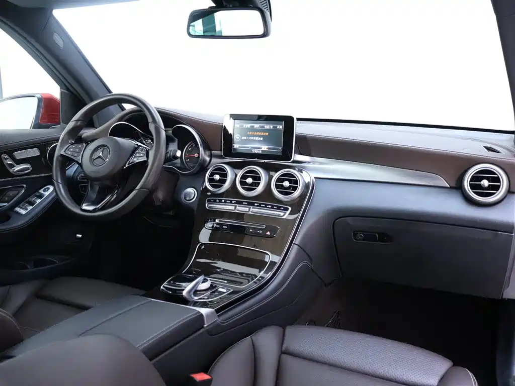 Mercedes-Benz Mercedes-Benz GLC 2016 GLC 260 4MATIC Sport Edition 2016 - thumbnail 19