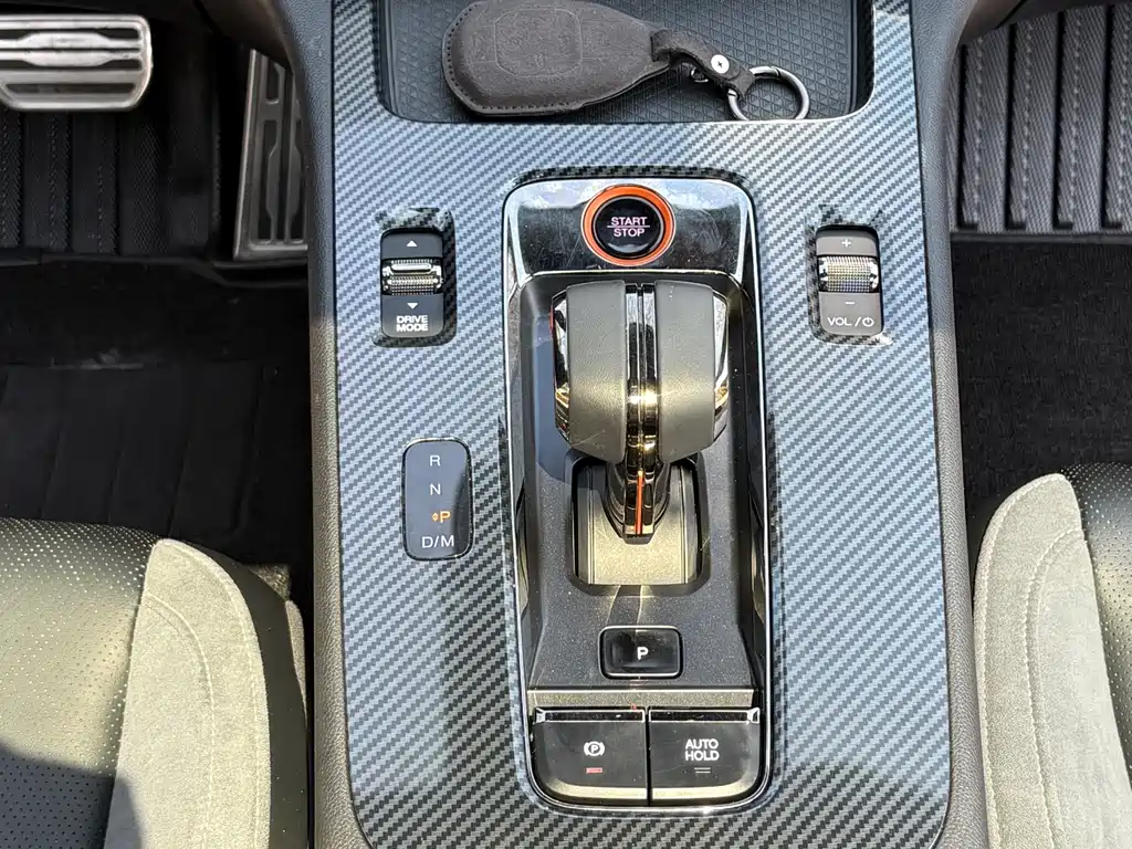 GAC Trumpchi Shadow Leopard 2023 400T Automatic R PRO 2023 - thumbnail 8