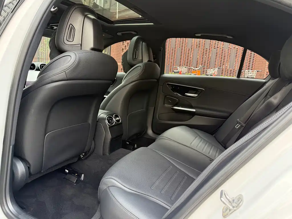 Mercedes-Benz Mercedes-Benz C-Class 2024 C 200 L Sport Edition 2024 - thumbnail 9