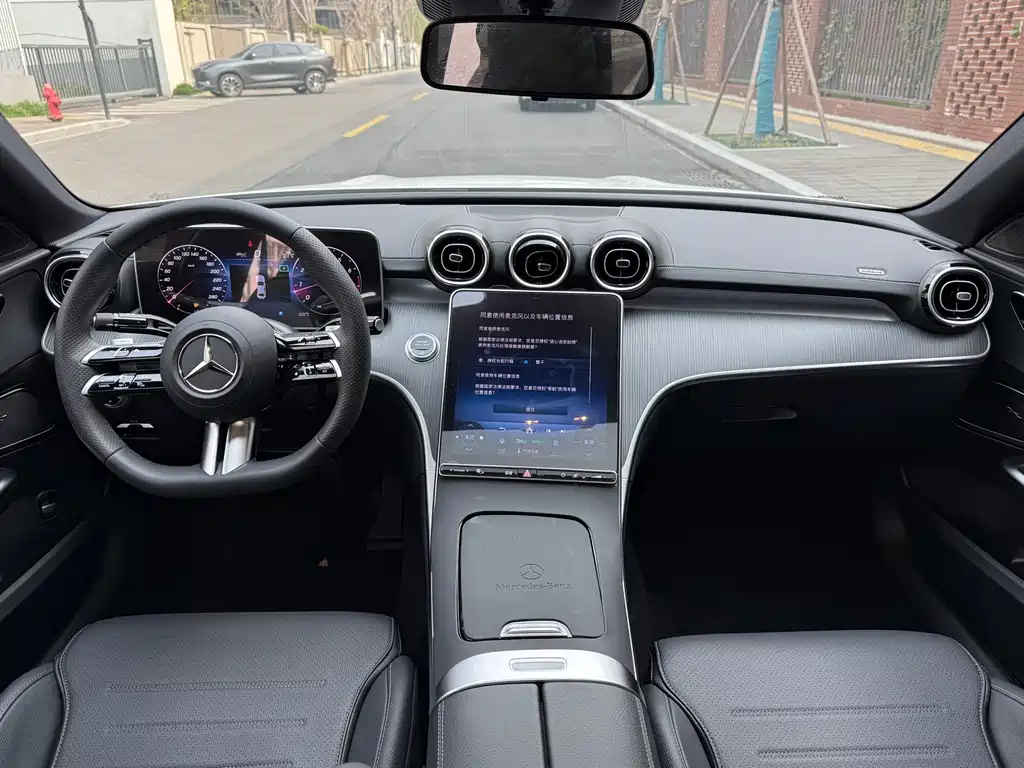 Mercedes-Benz Mercedes-Benz C-Class 2024 C 200 L Sport Edition 2024 - thumbnail 10