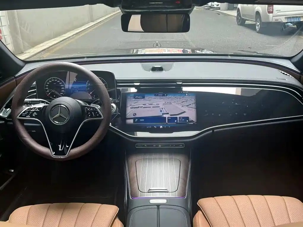 Mercedes-Benz Mercedes-Benz E-Class 2024 E 300 L Luxury Model 2024 - thumbnail 11