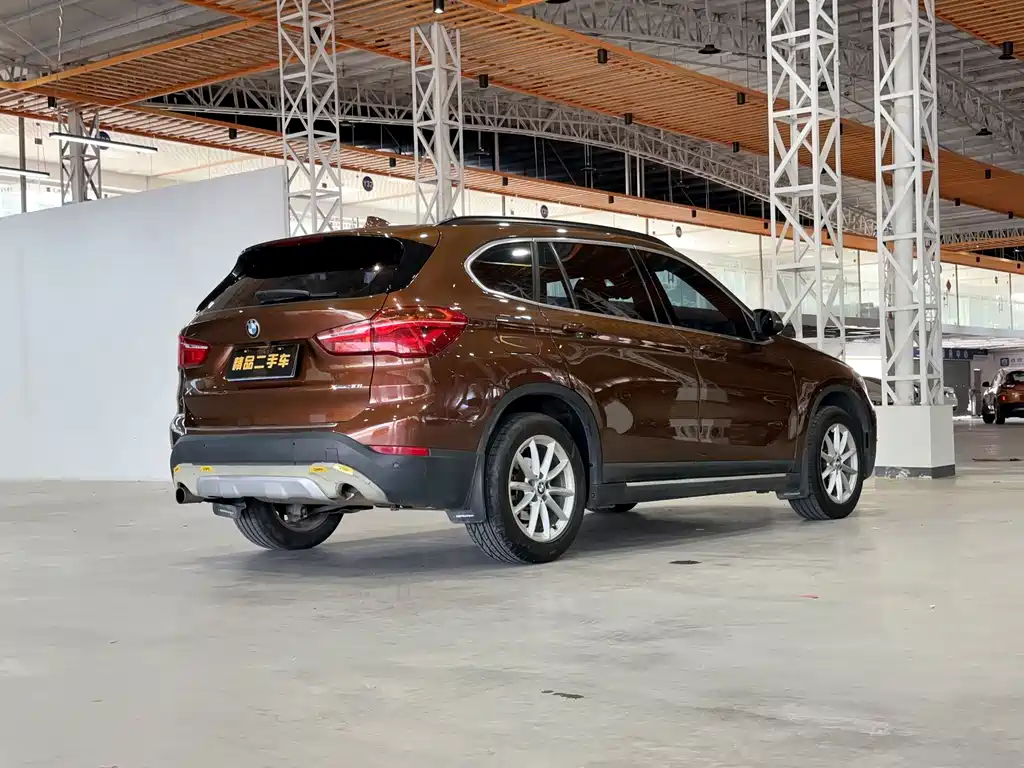 BMW BMW X1 2016 sDrive18Li Fashion Edition 2017 - thumbnail 3