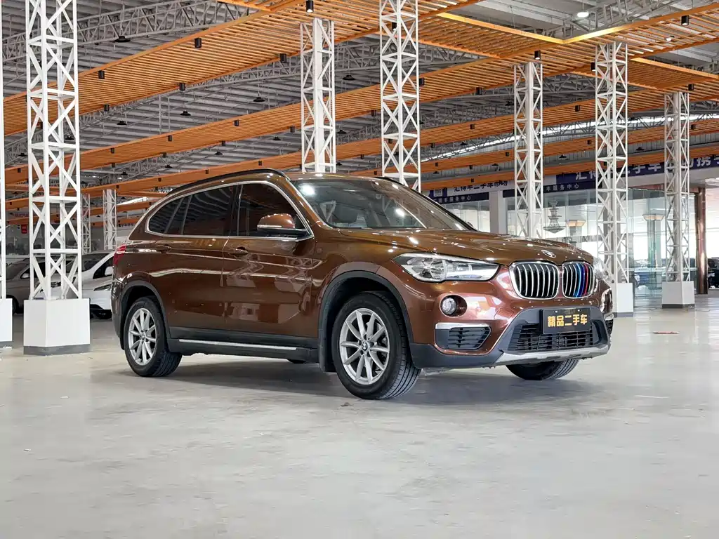 BMW BMW X1 2016 sDrive18Li Fashion Edition 2017 - thumbnail 5