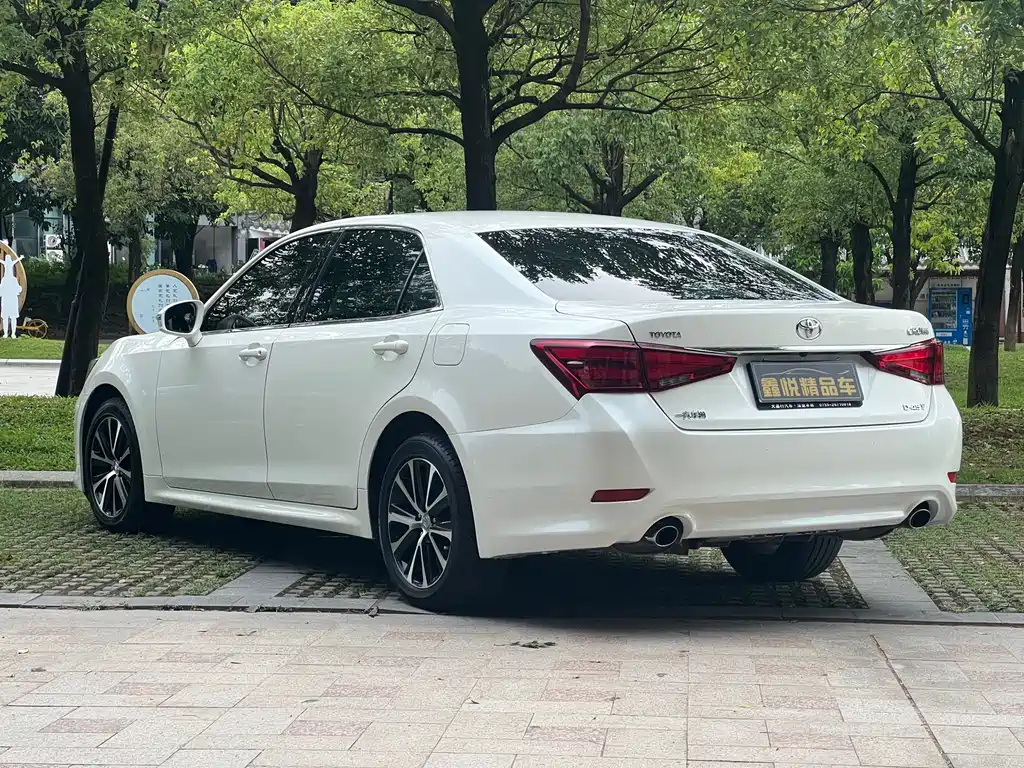 Toyota Crown 2018 2.0T Fashion Edition 2018 - thumbnail 8