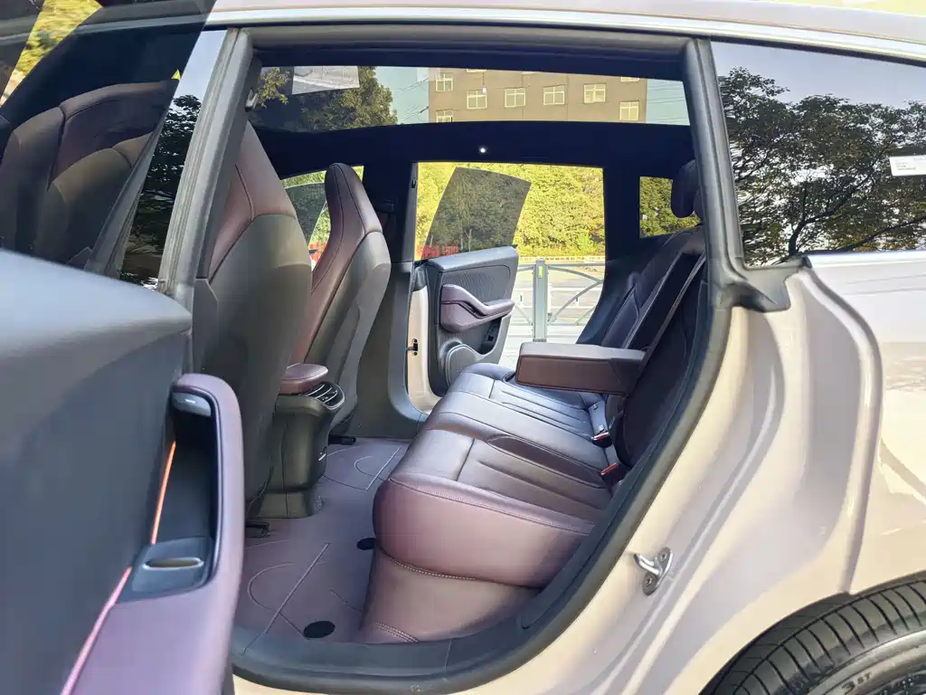 NIO NIO ET5T 2024 75kWh Touring 2024 - thumbnail 14