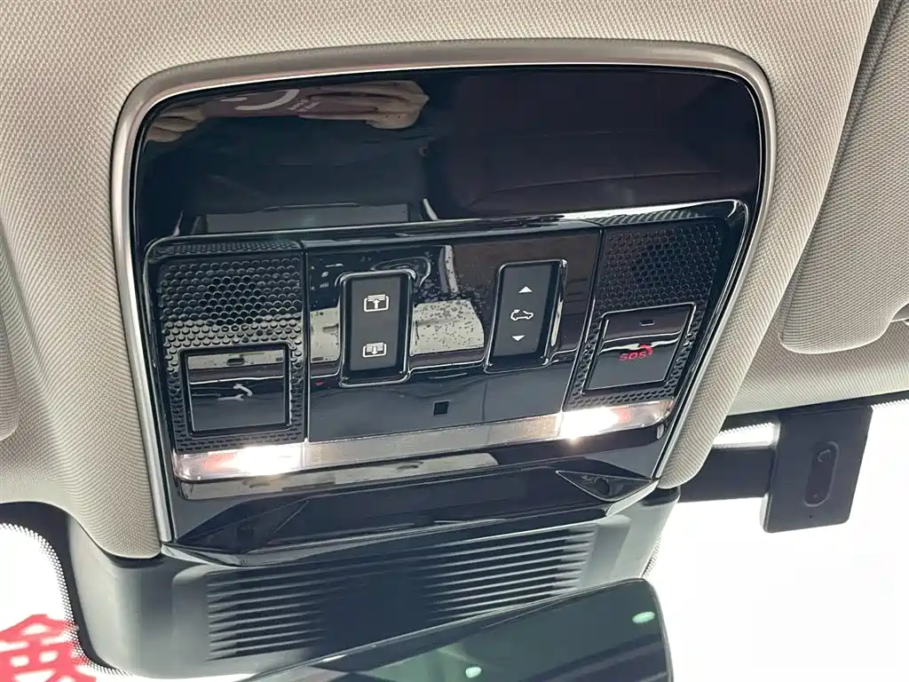 Land Rover Range Rover Sport 2023 400PS Dynamic SE 2023 - thumbnail 24