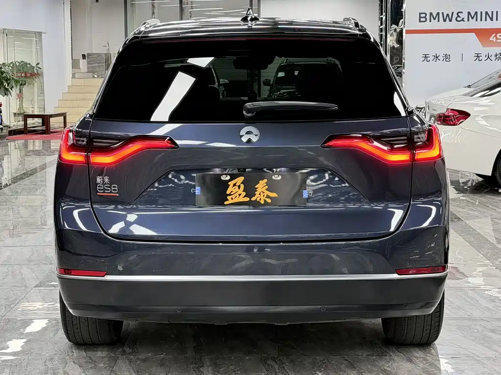 NIO NIO ES8 2020 415KM 6-seater 2021 - thumbnail 6
