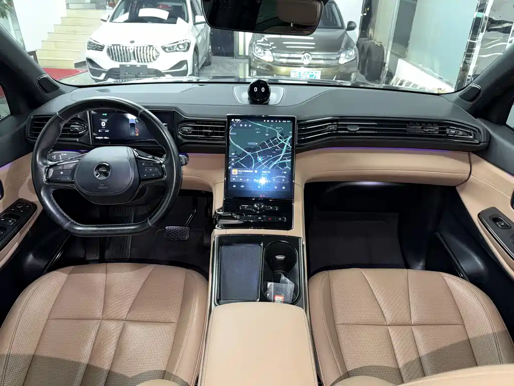 NIO NIO ES8 2020 415KM 6-seater 2021 - thumbnail 13