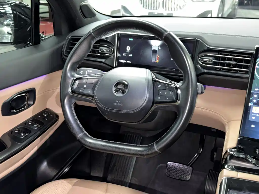 NIO NIO ES8 2020 415KM 6-seater 2021 - thumbnail 14