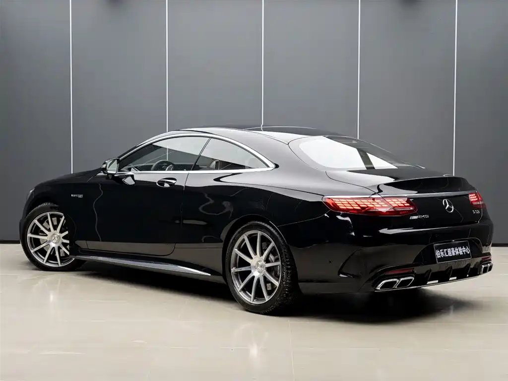 Mercedes-Benz Mercedes-Benz S-Class AMG 2018 AMG S 63 4MATIC+ Coupe 2019 - thumbnail 4