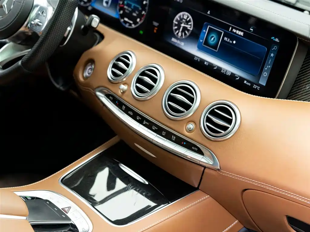 Mercedes-Benz Mercedes-Benz S-Class AMG 2018 AMG S 63 4MATIC+ Coupe 2019 - thumbnail 15