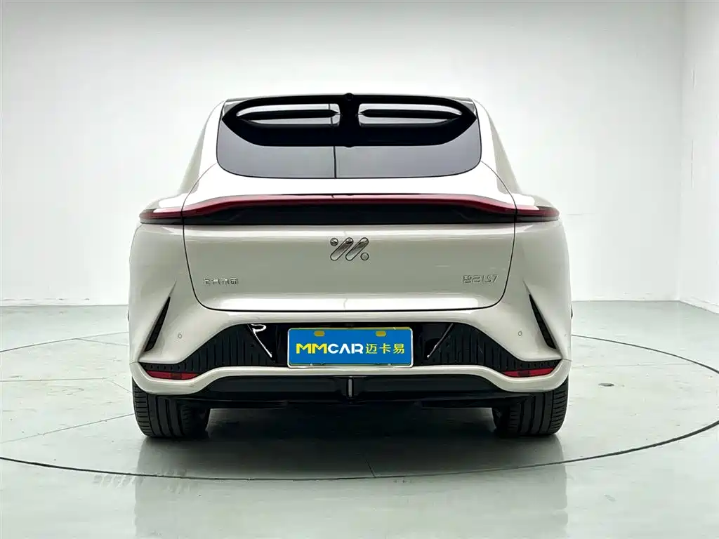 Zhiji Auto Zhiji LS7 2023 90kWh Elite RWD 2024 - thumbnail 2
