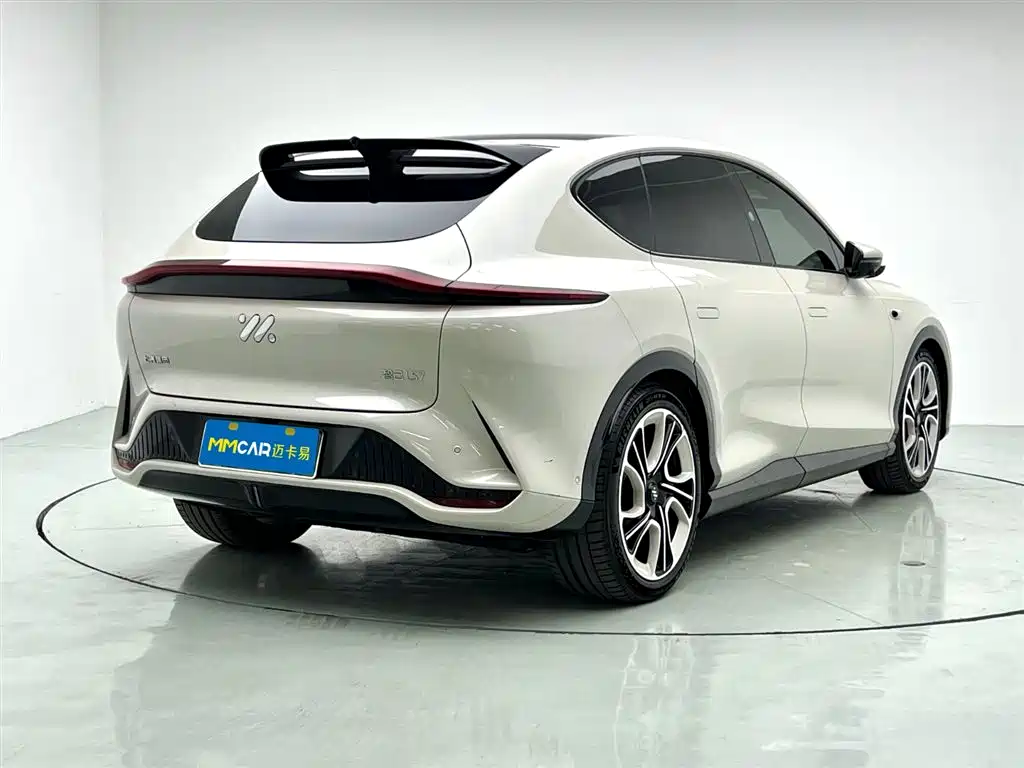 Zhiji Auto Zhiji LS7 2023 90kWh Elite RWD 2024 - thumbnail 4