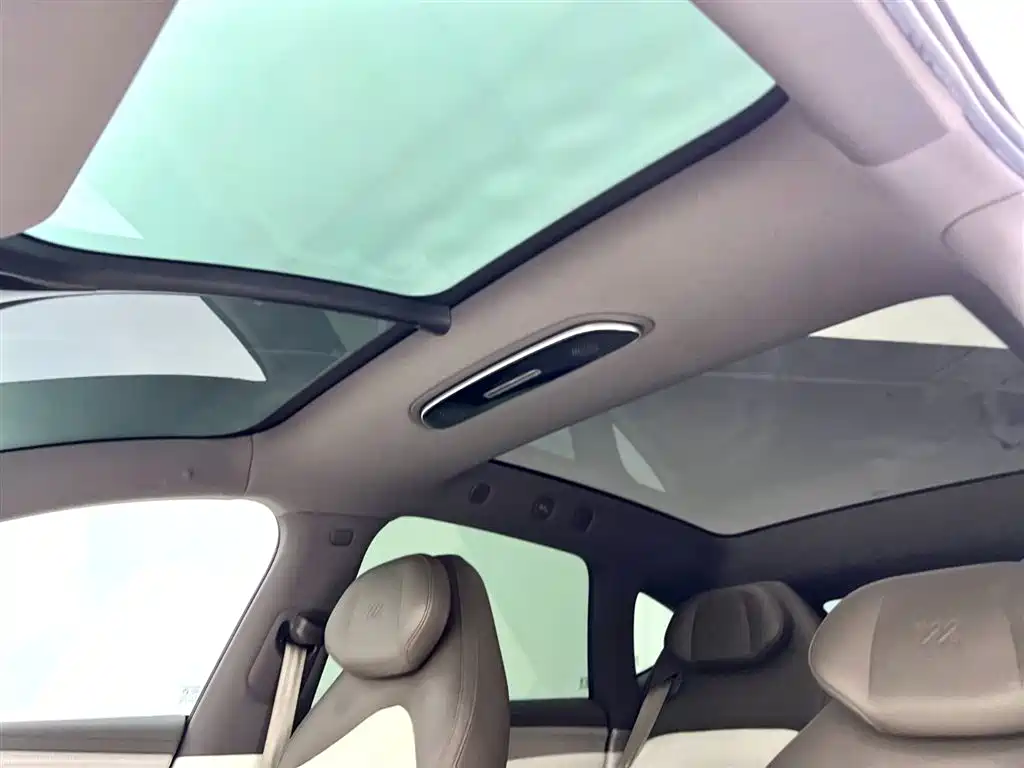 Zhiji Auto Zhiji LS7 2023 90kWh Elite RWD 2024 - thumbnail 16