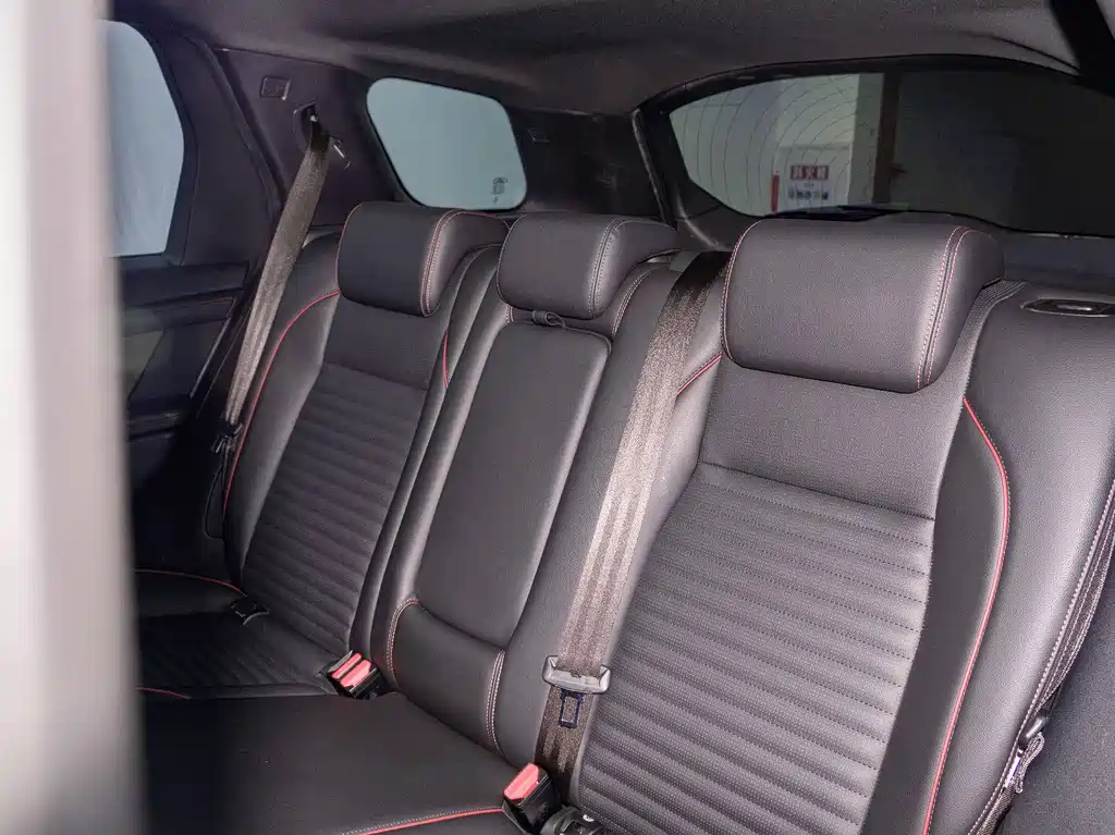 Land Rover Discovery Sport 2022 249PS R-Dynamic S Performance 5-Seat 2022 - thumbnail 19