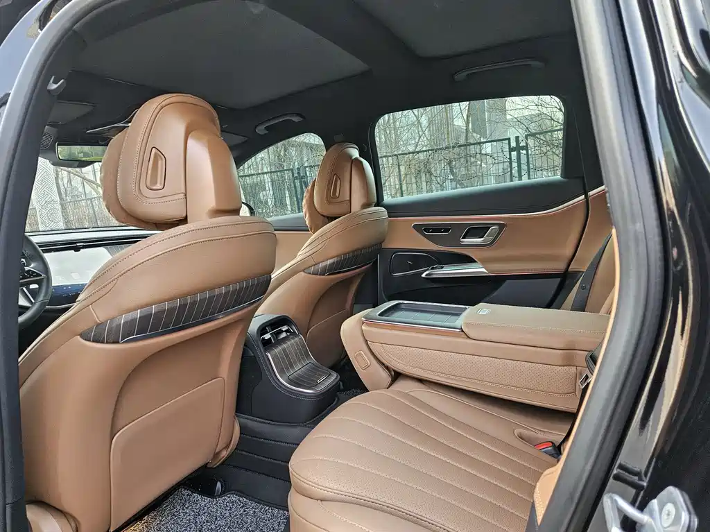 Mercedes-Benz Mercedes-Benz E-Class 2025 E 300 L Fashion Edition 2025 - thumbnail 8