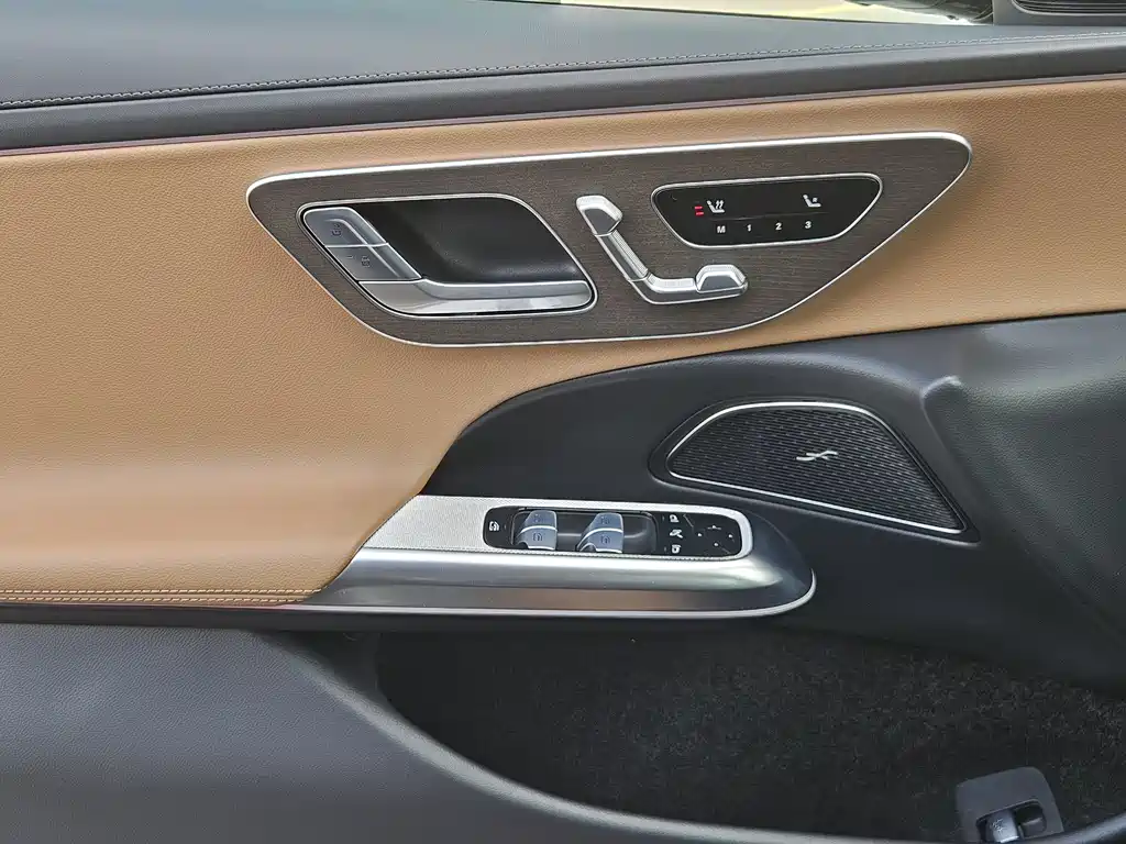 Mercedes-Benz Mercedes-Benz E-Class 2025 E 300 L Fashion Edition 2025 - thumbnail 17