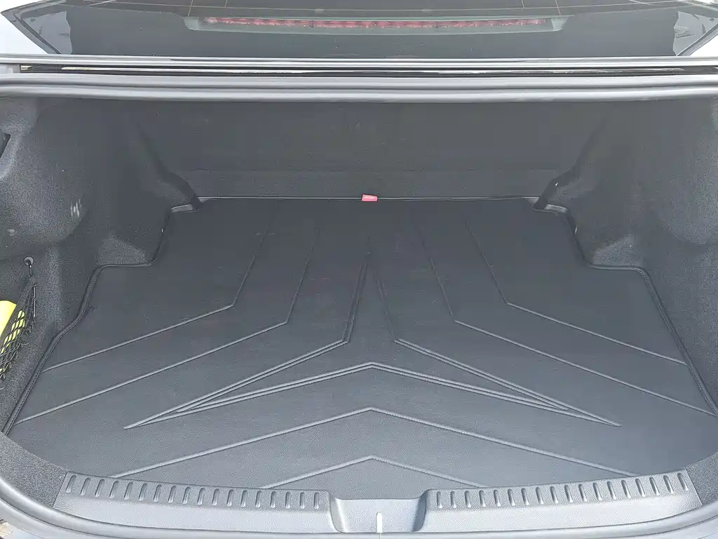 Mercedes-Benz Mercedes-Benz E-Class 2025 E 300 L Fashion Edition 2025 - thumbnail 18