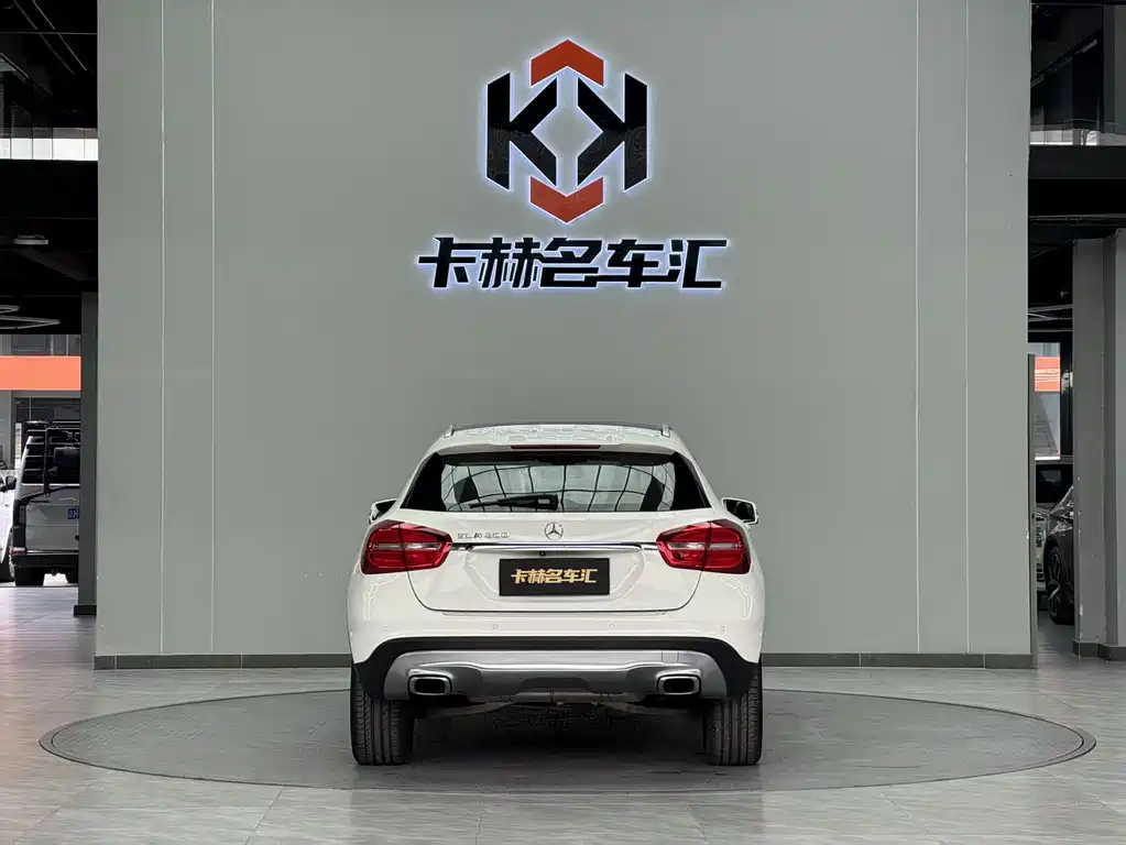 Mercedes-Benz Mercedes-Benz GLA 200 2015 Model Imported 2014 - thumbnail 5
