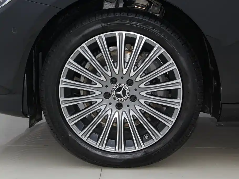 Mercedes-Benz Mercedes-Benz E-Class 2023 Model Year Facelift E 300 L Fashion Edition 2023 - thumbnail 12