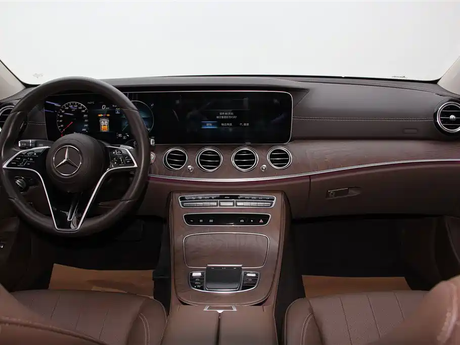 Mercedes-Benz Mercedes-Benz E-Class 2023 Model Year Facelift E 300 L Fashion Edition 2023 - thumbnail 14