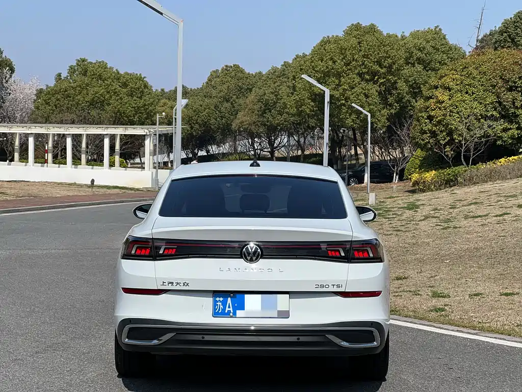 Volkswagen Lamando 2024 Lamando L 280TSI DSG Cool Spice Edition 2024 - thumbnail 6