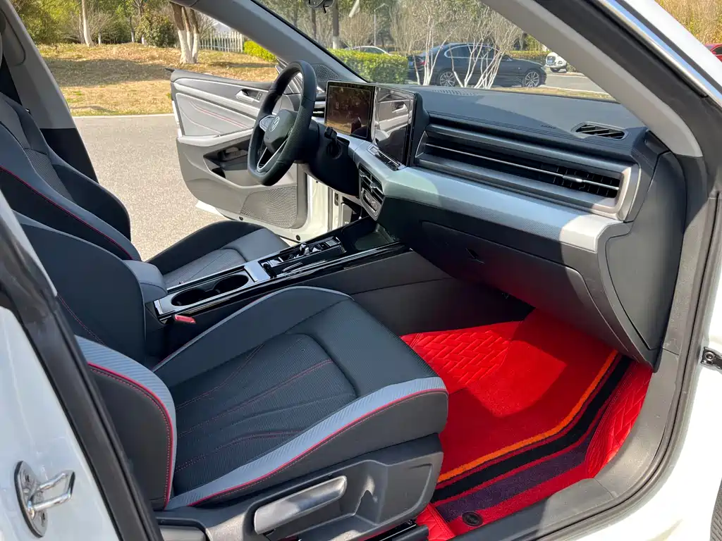 Volkswagen Lamando 2024 Lamando L 280TSI DSG Cool Spice Edition 2024 - thumbnail 13