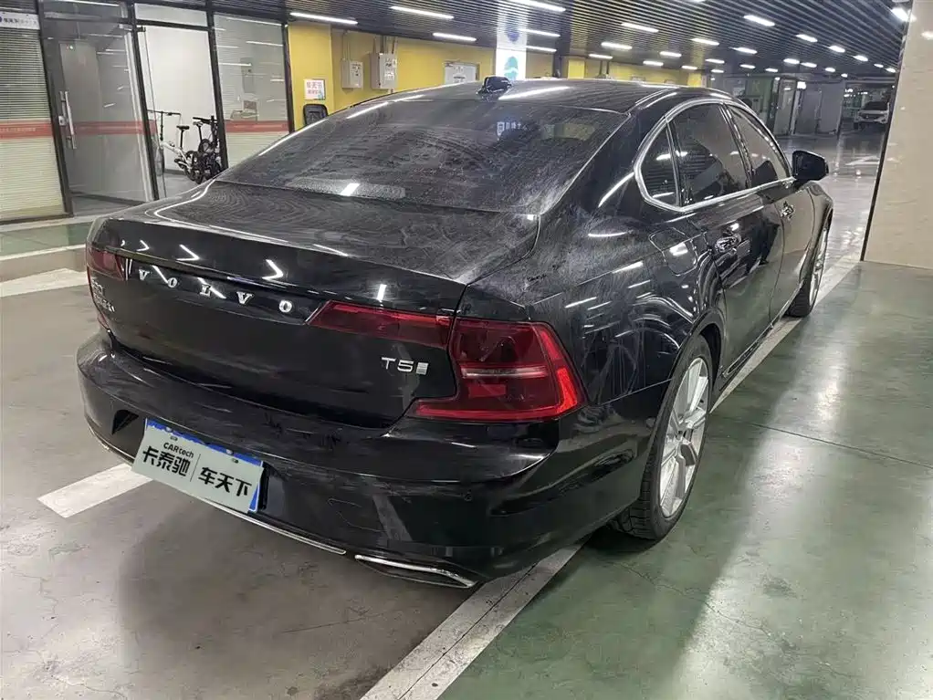 Volvo Volvo S90 2018 T5 Inscription 2018 - thumbnail 4