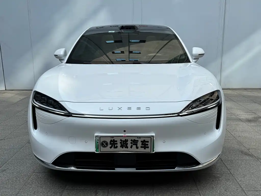 Zhijie Aito R7 2024 Pure Electric 667km Max 2025 - thumbnail 2